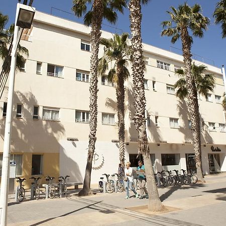 Malvarrosa Beach Rooms Валенсия Екстериор снимка