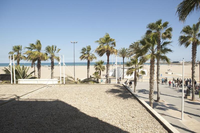 Malvarrosa Beach Rooms Валенсия Екстериор снимка